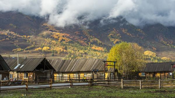自駕新疆,40天12000公里,每日詳細行程、住宿地規劃(路書) 自駕新疆,40天12000公里,每日詳細行程、住宿地規劃(路書)