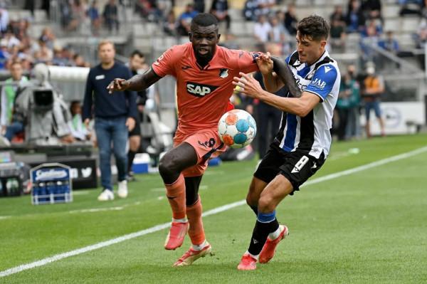 德甲榜首易主，挖掘機還是牛