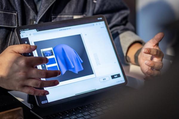 寶可夢水晶精靈球捕獲神奇寶貝，ADIDAS×NAO虛擬織布機自由DIY面料丨是日美好事物