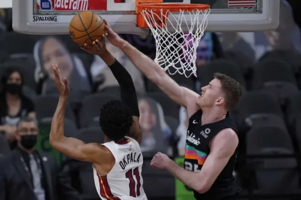 都是防守精英,珀爾特爾和斯普利特的不同之處在哪?誰能力更強? 都是防守精英,珀爾特爾和斯普利特的不同之處在哪?誰能力更強?