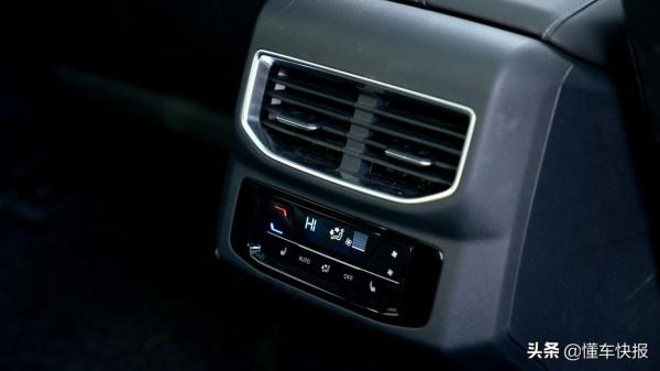 6座/7座SUV強強對話，大眾攬境和豐田漢蘭達誰表現更全面？