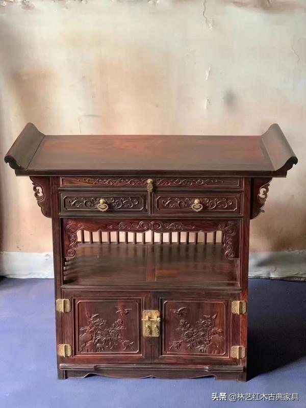 大紅酸枝香案桌