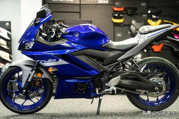 46800元,你要的R3來了 46800元,你要的R3來了