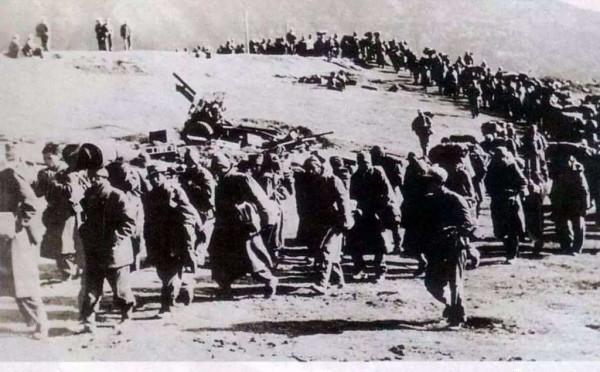 1962年中印戰爭，解放軍迅速擊敗印軍，而後卻後撤20裡，為何？