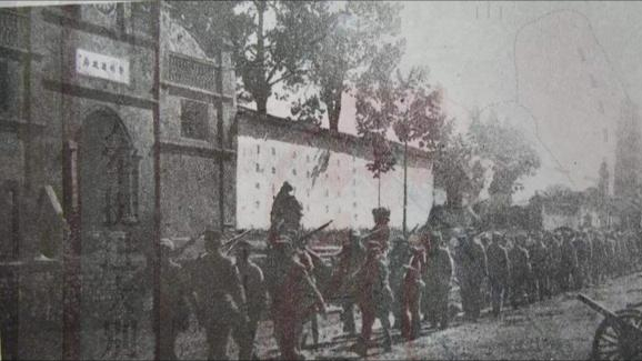 劉鄧大軍躍進大別山之前有12萬人，出大別山時，還剩多少人