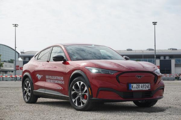 試駕福特電動野馬，福特Mustang Mach E還是當年的野馬嗎？