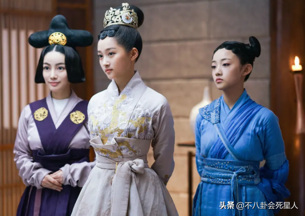 10部造型辣眼的古裝劇,看過三部你就要“洗眼睛”了 10部造型辣眼的古裝劇,看過三部你就要“洗眼睛”了