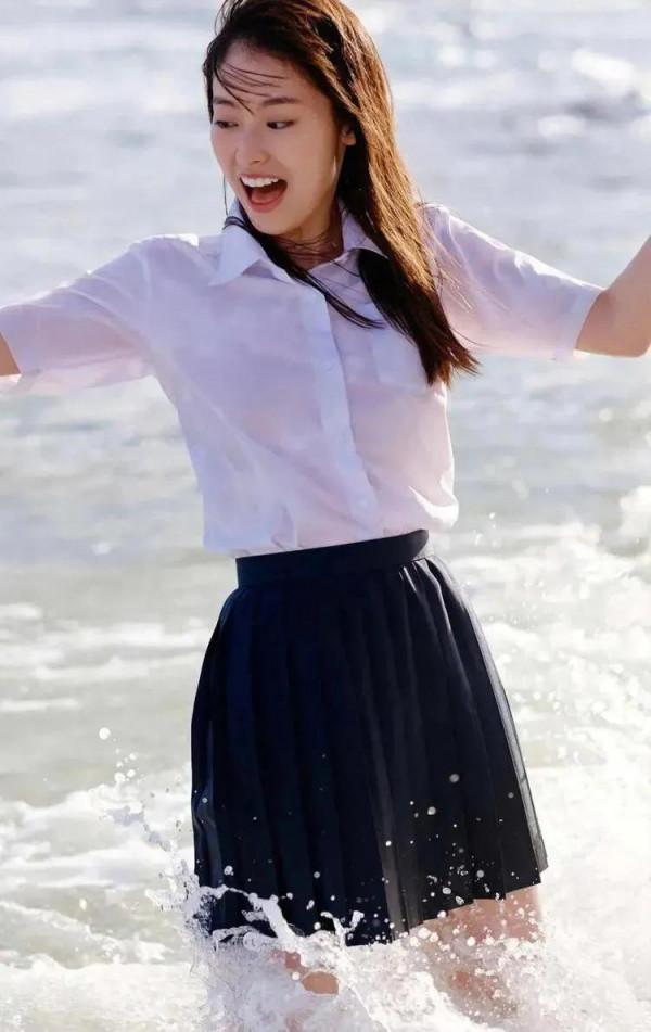 井本彩花獲日本國民美少女冠軍，稱“25歲前不戀愛，這也太漂亮了