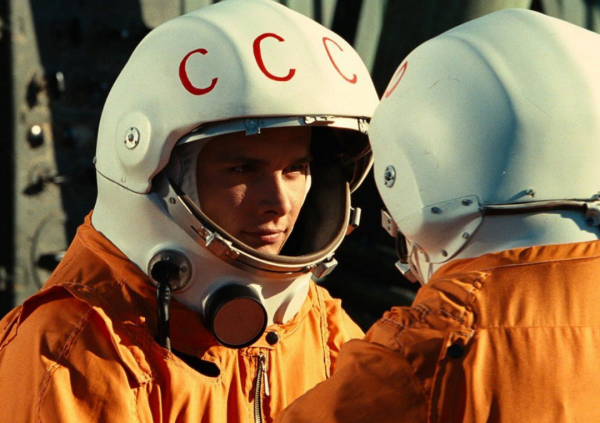 美國“送”給荷蘭的月球岩石是假貨？月岩變木化石，玩笑開大了