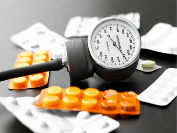 長期吃硝苯地平，5大問題要清楚，對降壓和預防副作用都很重要