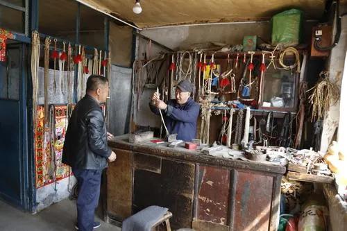 闖關東文化和東北的村、屯、店、窩堡、燒鍋、油坊等地名的由來 闖關東文化和東北的村、屯、店、窩堡、燒鍋、油坊等地名的由來