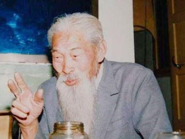 “活武松”何廣位:生擒猛虎七隻,豹子230只,比武松還牛? “活武松”何廣位:生擒猛虎七隻,豹子230只,比武松還牛?