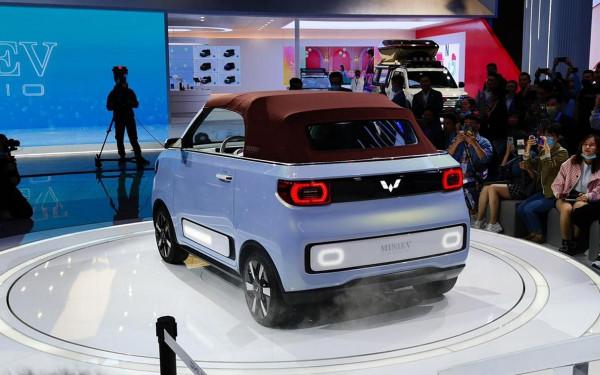 比亞迪海豹、全新三菱歐藍德領銜！盤點2022年將亮相的3款新車