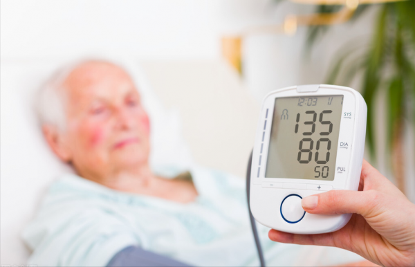 3箇中成藥，調節肝腎陰陽平衡，改善頭痛眩暈，降三高保護心血管