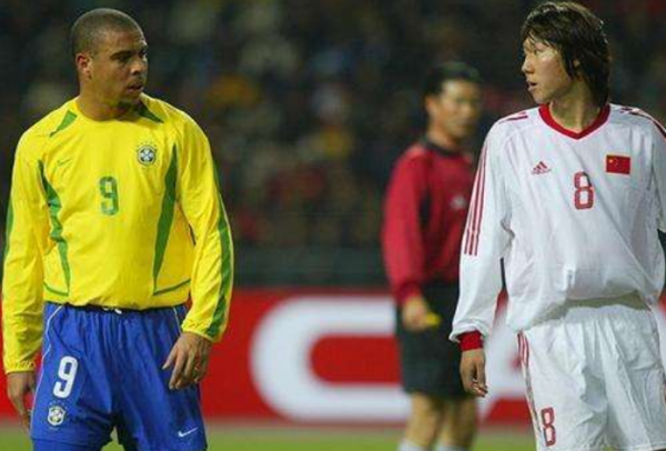 最基本的問題不解決，哪怕再過一百年，中國男足還是這個德行