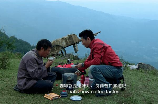 《落葉歸根》14年，趙本山解甲歸田，十配角有人當紅有人逝去