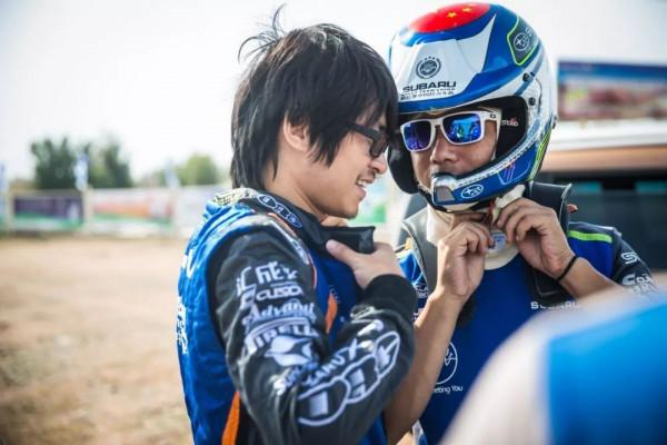 “宿命中的對手”韓寒郭敬明,為何二人差距越來越大? “宿命中的對手”韓寒郭敬明,為何二人差距越來越大?