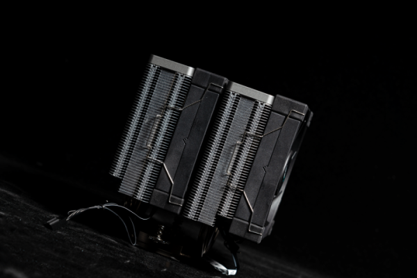 2022 年了，300 元的風水冷到底選哪個，今天就給你答案