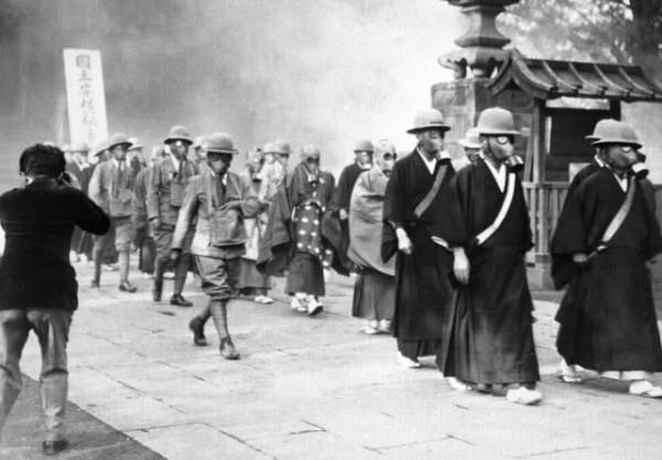 美國投擲原子彈以前曾發出警告,為何日本方面沒組織民眾撤離 美國投擲原子彈以前曾發出警告,為何日本方面沒組織民眾撤離