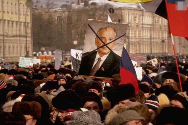 決定俄羅斯命運的16塊錢，普京如何靠這點小錢，成為俄羅斯總統？