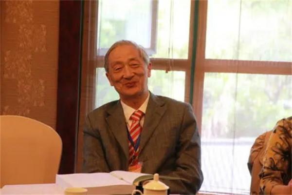 天才少年林嘉文：出過兩本專著，18歲留遺言後跳樓：未來沒吸引力