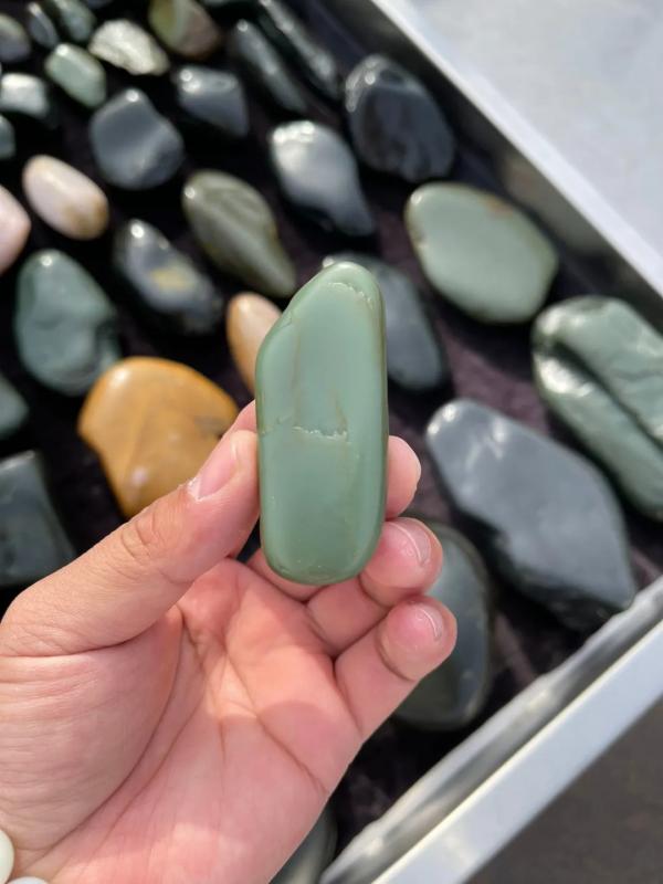 2021翻篇啦 · 如今和田玉石巴扎的行情怎樣