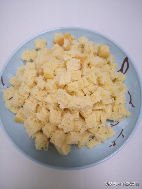 雞胸肉再出新美食，用自制麵包糠做無油版雞米花，外酥裡嫩，真香