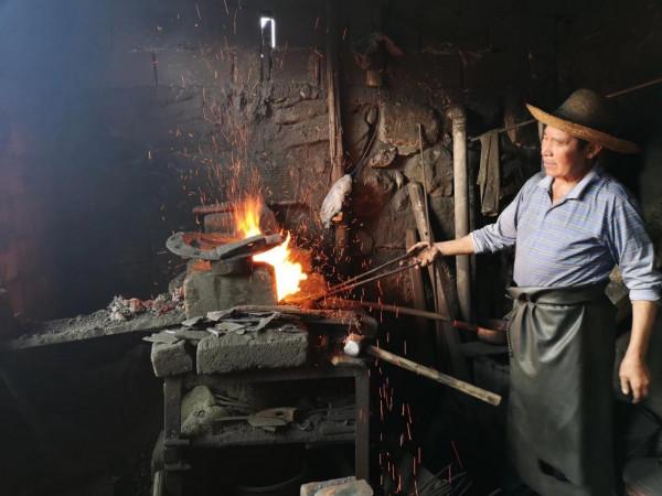 摩托周邊旮旯遊之“官莊篇”3——夜話官莊 摩托周邊旮旯遊之“官莊篇”3——夜話官莊