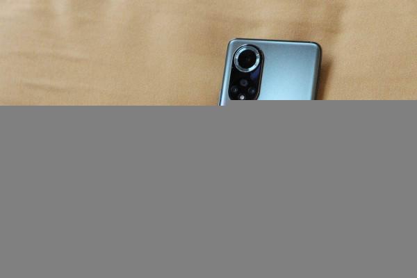 拍得醜不是你的問題,可以試試vivo、小米、華為推出的自拍手機 拍得醜不是你的問題,可以試試vivo、小米、華為推出的自拍手機