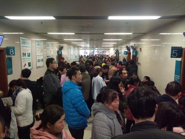 男子胸悶無三高，醫生說他心絞痛要住院！患者拒絕，差點猝死