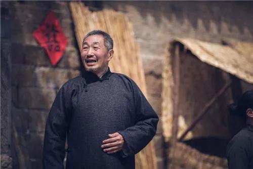 老戲骨杜源:4歲認識愛妻,結婚39年零緋聞,女兒成了最大驕傲 老戲骨杜源:4歲認識愛妻,結婚39年零緋聞,女兒成了最大驕傲