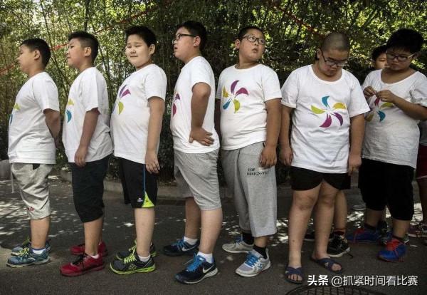 對於中國人及中國社會來講，足球是不是一項非常難發展的運動？