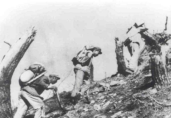 彭總調兵遣將,38軍急插三所裡,美軍中將在八千米高空心亂如麻 彭總調兵遣將,38軍急插三所裡,美軍中將在八千米高空心亂如麻