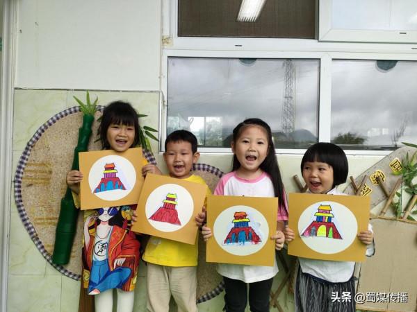 況場街道中心幼兒園開展“童心飛揚迎國慶”主題活動