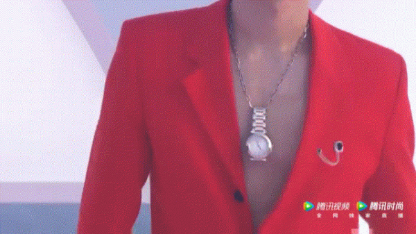 誰來救救關曉彤