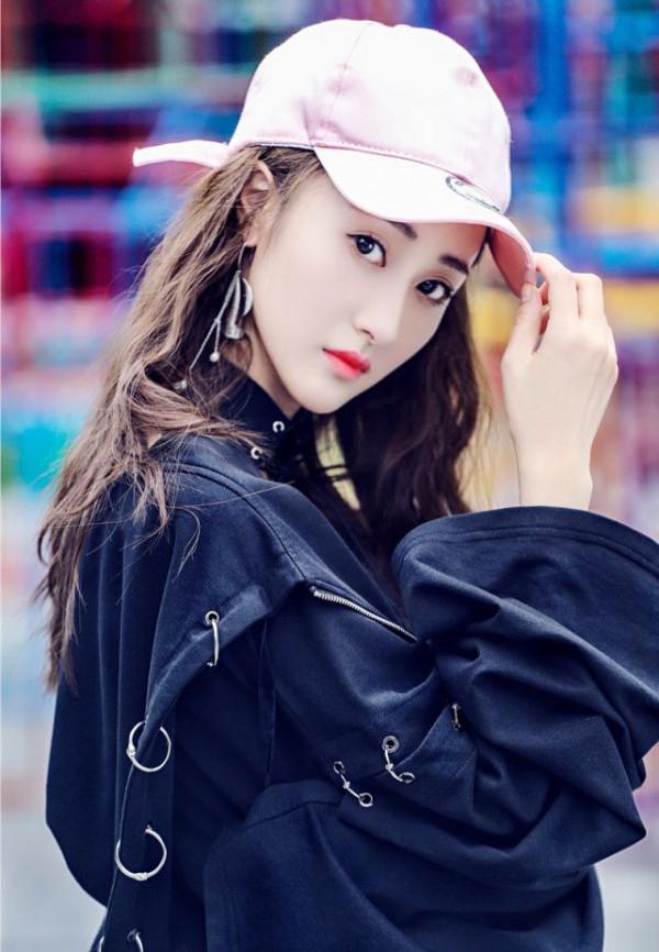 44歲郭品超自曝婚期已定，婚後將在內地生活，伴郎選定汪東城