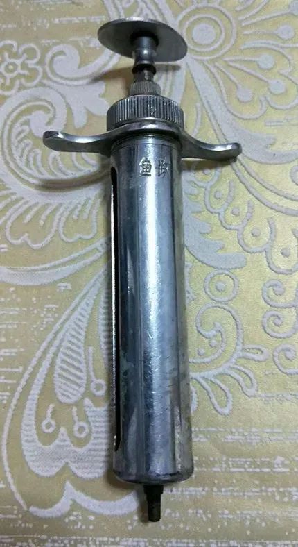 所有80、90後的“老同志”請進來,瞧瞧這些東西你認識哪一個... 所有80、90後的“老同志”請進來,瞧瞧這些東西你認識哪一個...