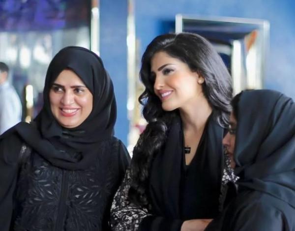 阿美娜：又美又颯的沙特前王妃，不穿黑袍不戴頭紗，兩嫁超級富豪