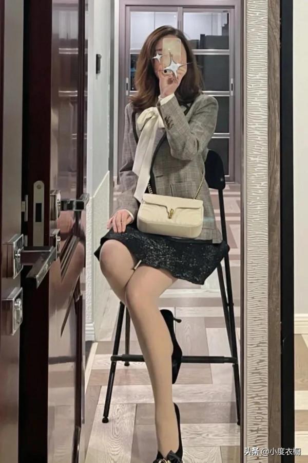 黑白灰高冷風穿搭，溫柔低調