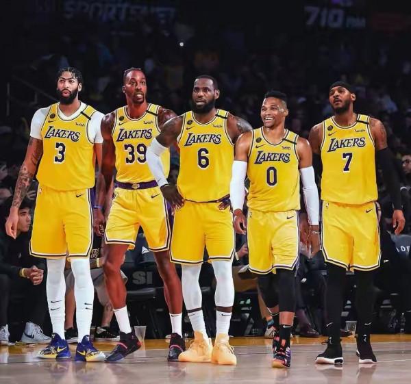 狀元加首輪!場均41分13板雙子星或聯手庫裡,重組四巨頭不怵籃網 狀元加首輪!場均41分13板雙子星或聯手庫裡,重組四巨頭不怵籃網