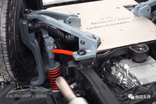 AR推出博速 800 探險版 XLP 2020款 1/18比例合金車模