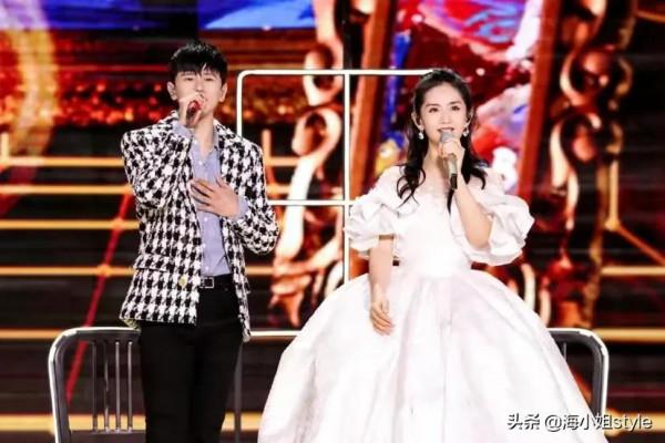 各大衛視春晚眾星雲集,Baby百萬珠寶搶鏡,楊冪百花裙奪人眼球 各大衛視春晚眾星雲集,Baby百萬珠寶搶鏡,楊冪百花裙奪人眼球