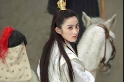 盤點娛樂圈虔誠信奉佛教的明星,並深扒一下催化他們信奉的原因 盤點娛樂圈虔誠信奉佛教的明星,並深扒一下催化他們信奉的原因