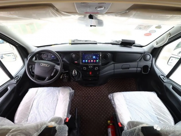 大水大電大空間！顏值還非常高！火星1號房車強勢來襲