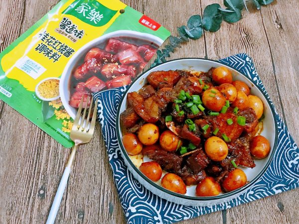 這道桂花紅燒肉真的是不講究,有啥放啥都好吃 這道桂花紅燒肉真的是不講究,有啥放啥都好吃