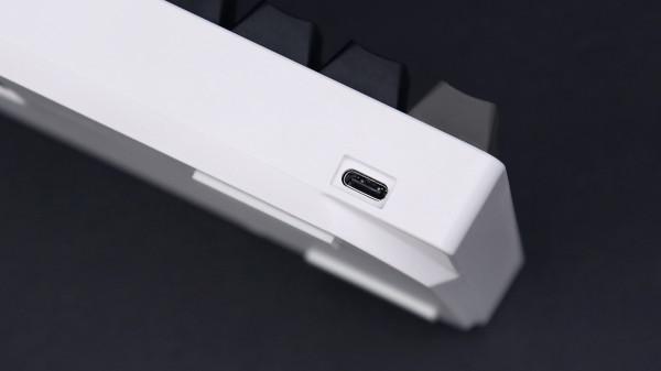 Tt領航員C360 RGB鍵盤、探索者X2滑鼠評測：好用不貴，無線鍵鼠