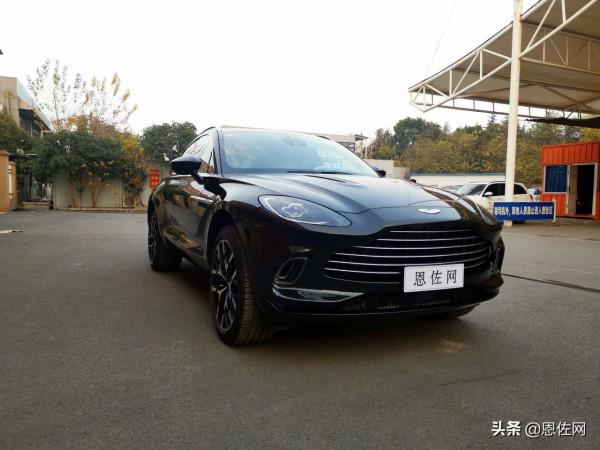 阿斯頓馬丁DBX交付珠海客戶，彌諾陶綠稀有配色，這氣質不一般