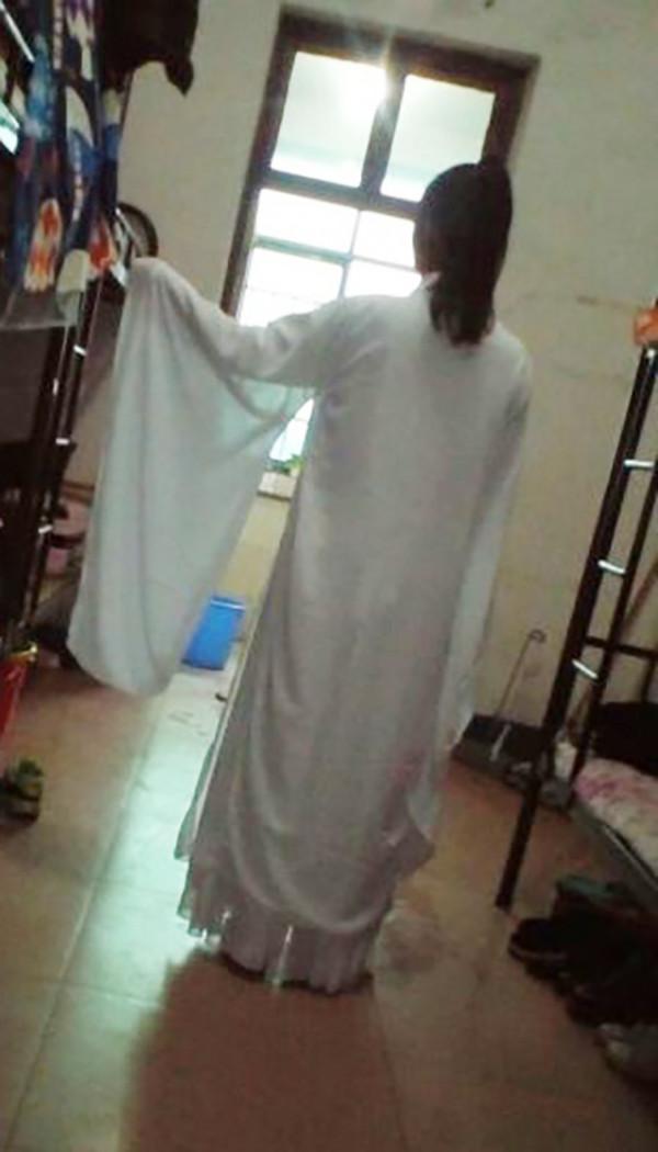 影視劇同款衣服買回家，不止買家秀和賣家秀區別，還隔著星辰大海