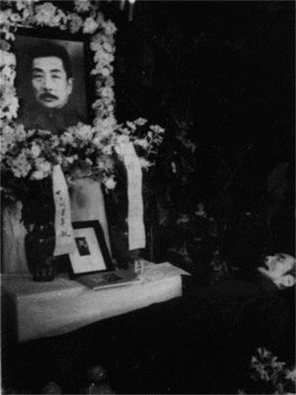 魯迅玩伴閏土:57歲因窮困病逝,留下五子,如今後代完成華麗蛻變 魯迅玩伴閏土:57歲因窮困病逝,留下五子,如今後代完成華麗蛻變