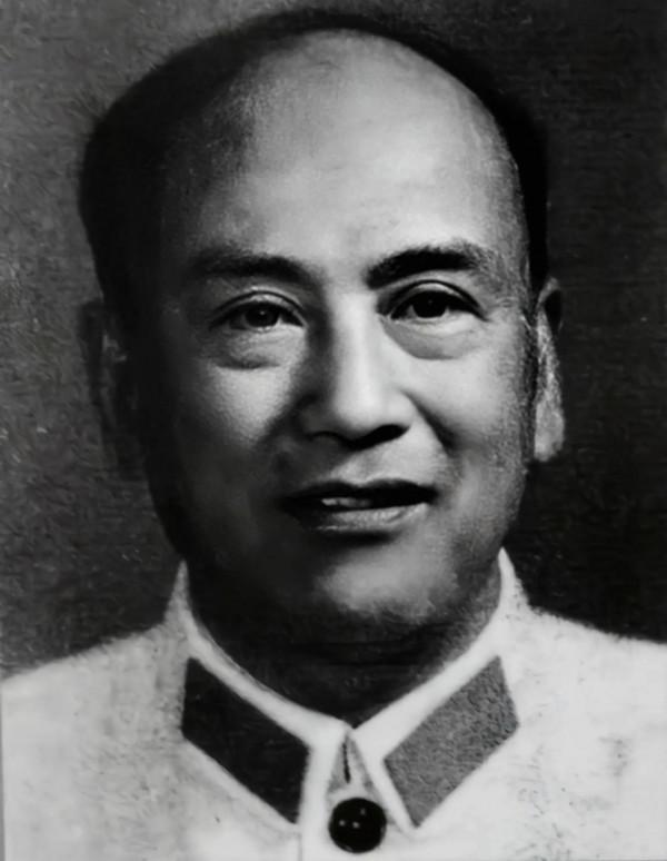 1955年，一野四軍2人授中將軍銜，6人授少將軍銜，1人大校軍銜